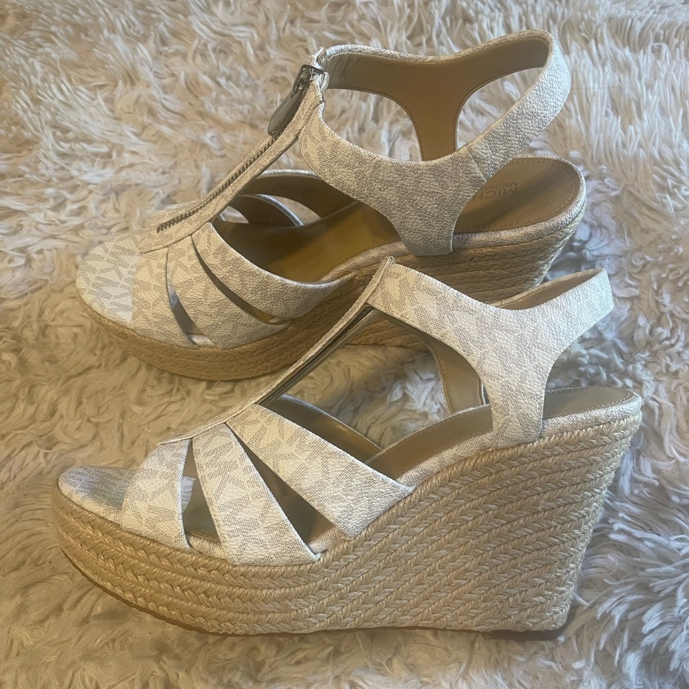 Women's Berkley Mid Wedge Sandals